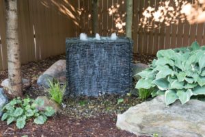 Stacked-Slate-Spillway-Wall_02